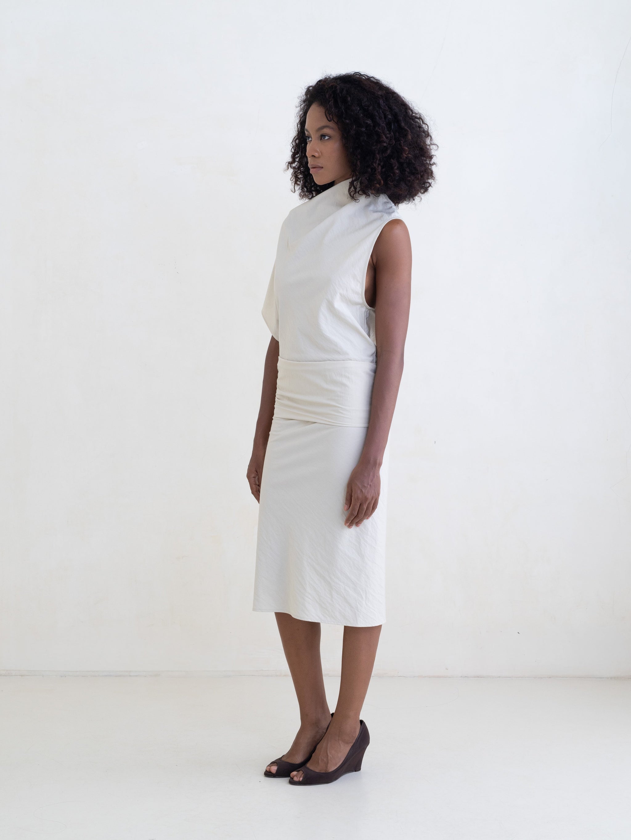 Reverie Dress Midi - Beige
