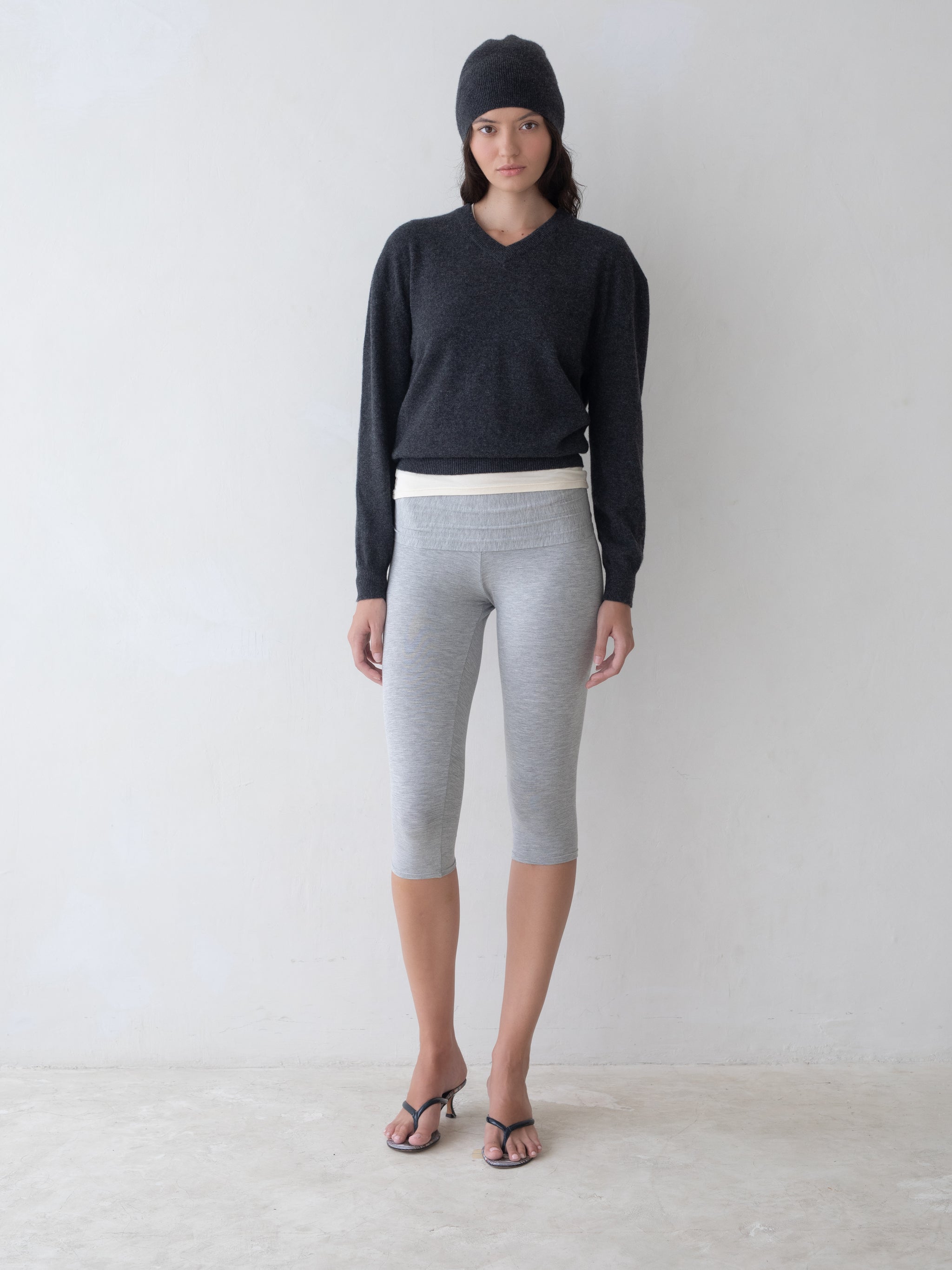 Valley Jumper - Charcoal